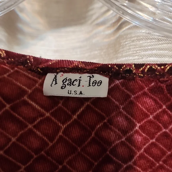 A'gaci Red Patterned Blouse - Picture 2 of 3